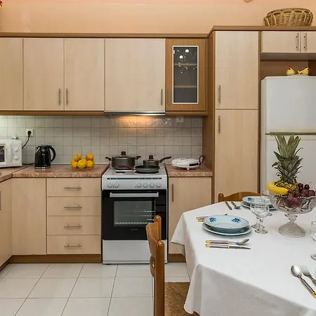 Irida's Holiday home *