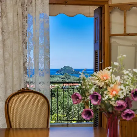 Irida's * Lithakia (Zakynthos)